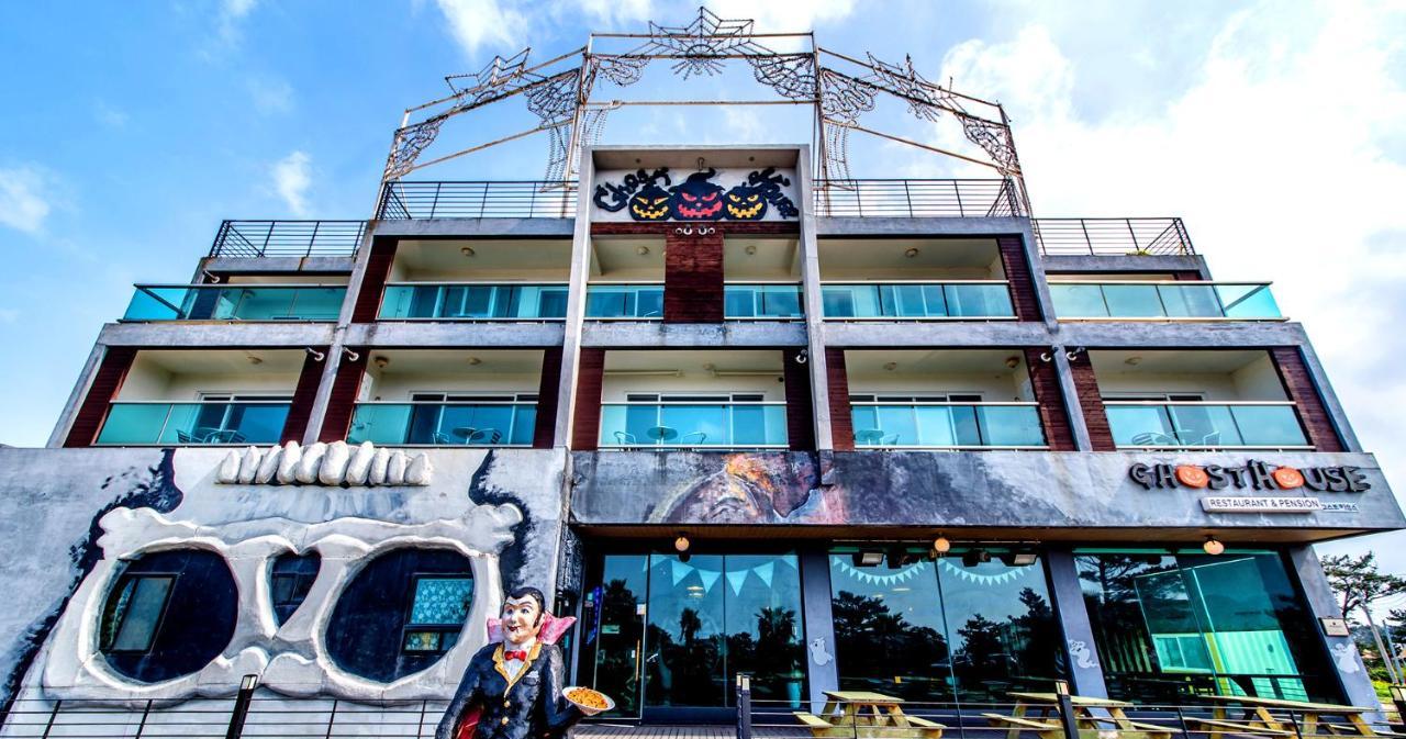 Ghost House Villa Jeju Bagian luar foto